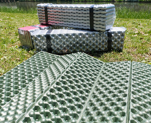 Compra al por mayor de alfombras plegables no resbaladizas para excursiones