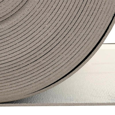 El material reflector no tóxico es la espuma de aluminio.