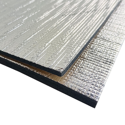 Reflexión térmica espuma de aislamiento térmico impermeabilización de papel de aluminio compuesto revestido de fibra de vidrio espuma XLPE