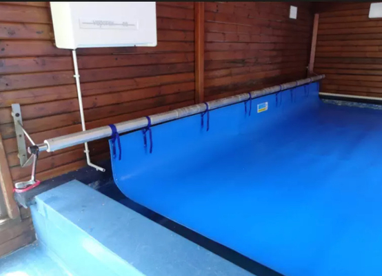 Material de aislamiento térmico impermeable espuma de Pe para cubierta de piscina