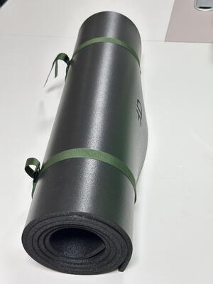 Colchón de aire ligero, impermeable y cómodo para acampar, almohadilla de aire suave y acolchada portátil con correas ajustables para el hombro, ideal para actividades al aire libre, senderismo, mochilero y viajes