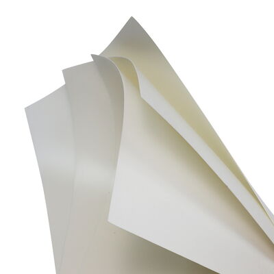 Hoja fina de espuma IXPE 0,15 mm 0,2 mm 0,3 mm Material de aislamiento impermeable con apoyo de goma para cintas y aplicaciones electrónicas