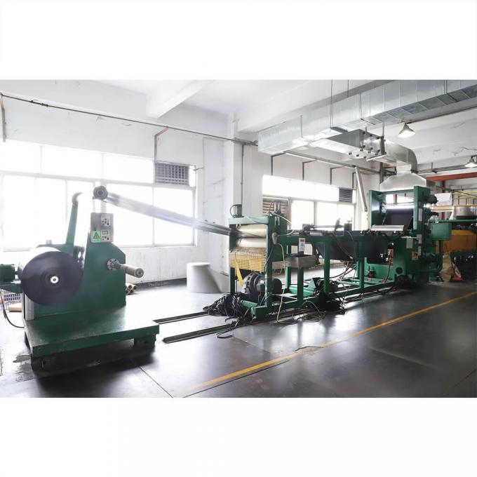 Al por mayor colchones dobles plegables para dormir de película de aluminio blanco con celda cerrada IXPE XPE almohadilla de sueño de espuma para acampar impermeable para 2 personas 11